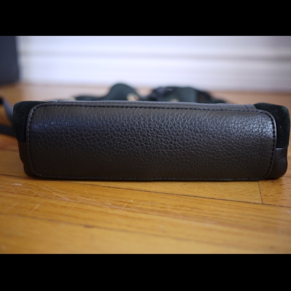 Vince Camuto leather purse - Picture 6 of 6